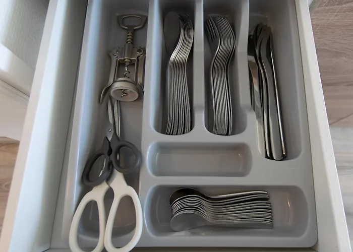 Lejlighed Tolstov - 3 - Kitchen - Dining - Terrace - 25 Min To Messe Dus *