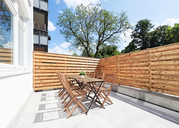 Tolstov - 3 - Kitchen - Dining - Terrace - 25 Min To Messe Dus