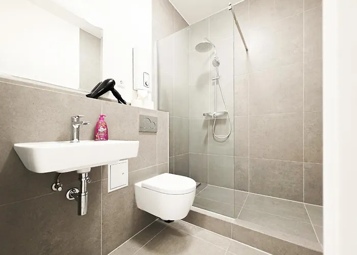 Apartamento Tolstov - 3 - Kitchen - Dining - Terrace - 25 Min To Messe Dus Düsseldorf